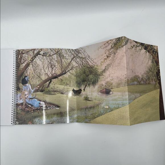 ALICE IN WONDERLAND Kids Coloring Creativity Book Gift Disney Arts & Crafts NWT - Picture 7 of 13